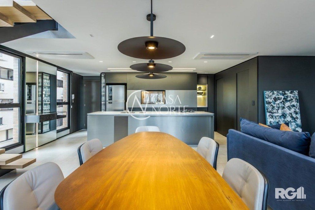 Duplex à venda com 3 quartos, 109m², 2 suítes, 2 vagas, Rua Artur Rocha no bairro Auxiliadora em Porto Alegre