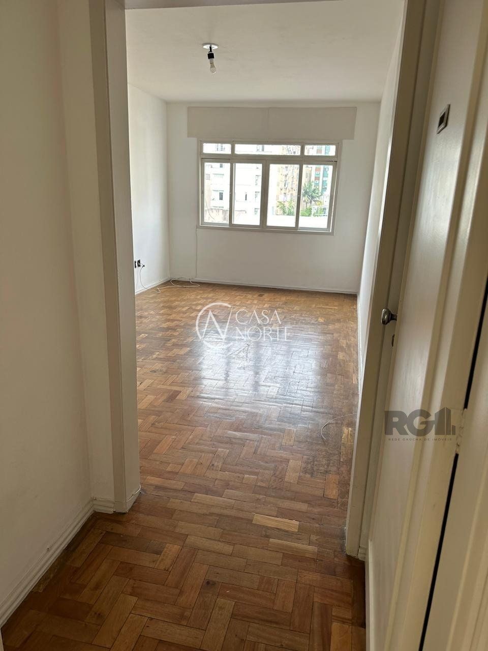 Apartamento à venda com 2 quartos, 79m², Rua dos Andradas no bairro Centro Histórico em Porto Alegre