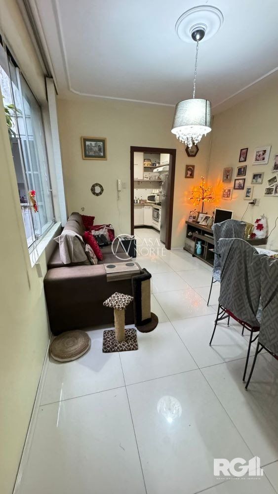 Apartamento à venda com 3 quartos, 75m², Rua Alberto Torres no bairro Cidade Baixa em Porto Alegre