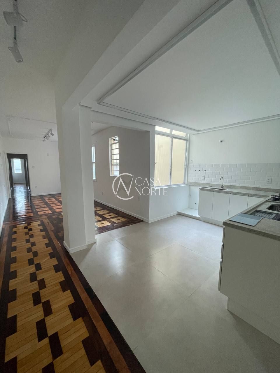 Apartamento à venda com 2 quartos, 60m², Rua Riachuelo no bairro Centro Histórico em Porto Alegre