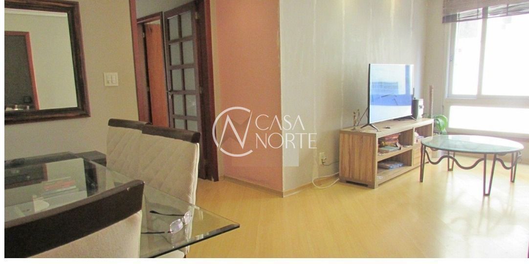 Apartamento à venda com 3 quartos, 104m², 1 suíte, 1 vaga, Rua Perpetua Teles no bairro Petrópolis em Porto Alegre