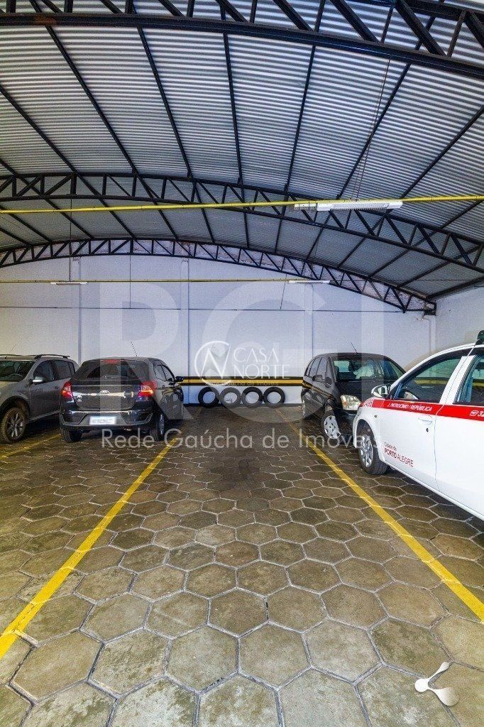 Apartamento à venda com 3 quartos, 145m², 1 suíte, 1 vaga, Rua General Lima e Silva no bairro Centro Histórico em Porto Alegre