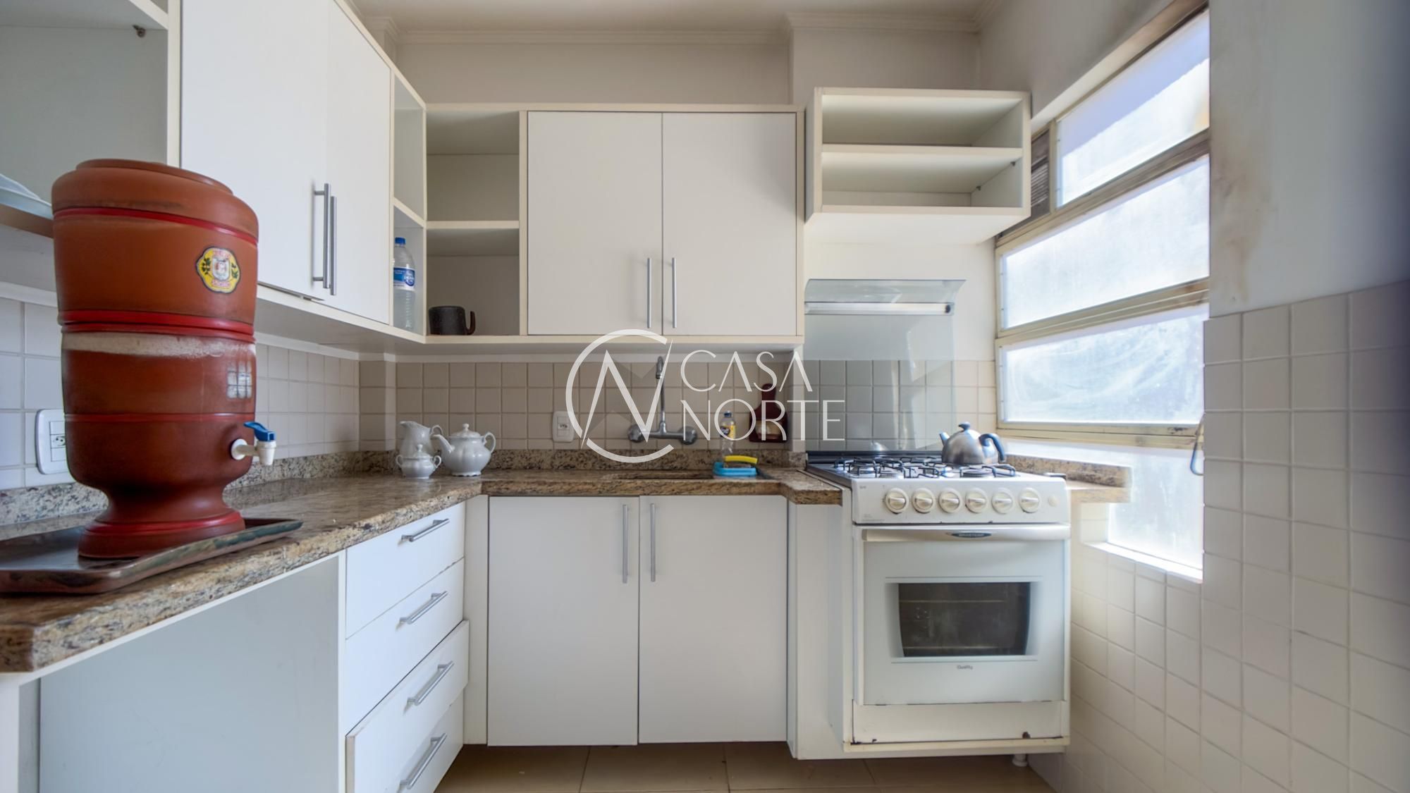 Apartamento à venda com 3 quartos, 104m², 1 suíte, Rua Demétrio Ribeiro no bairro Centro Histórico em Porto Alegre