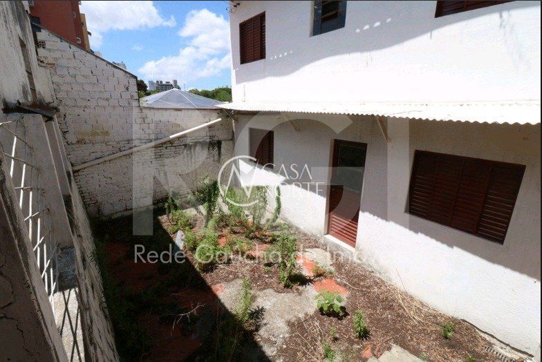 Casa à venda com 3 quartos, 280m², 4 vagas, Rua General Lima e Silva no bairro Cidade Baixa em Porto Alegre