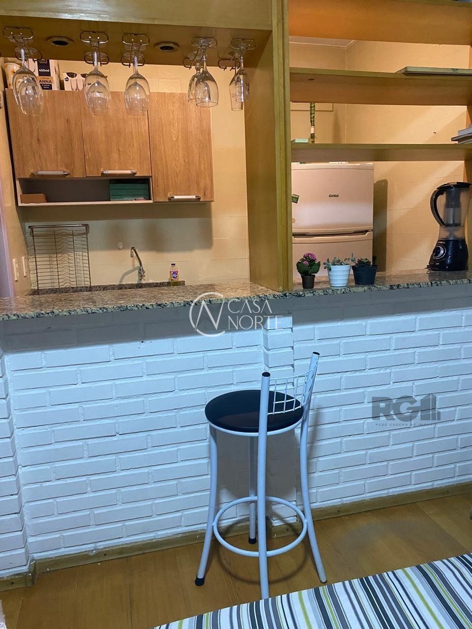 Kitnet à venda , 29m², Rua da República no bairro Cidade Baixa em Porto Alegre