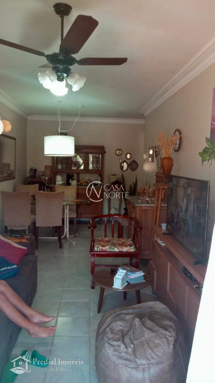 Apartamento à venda com 3 quartos, 83m², 1 vaga, Rua Padre João Batista Reus no bairro Camaquã em Porto Alegre