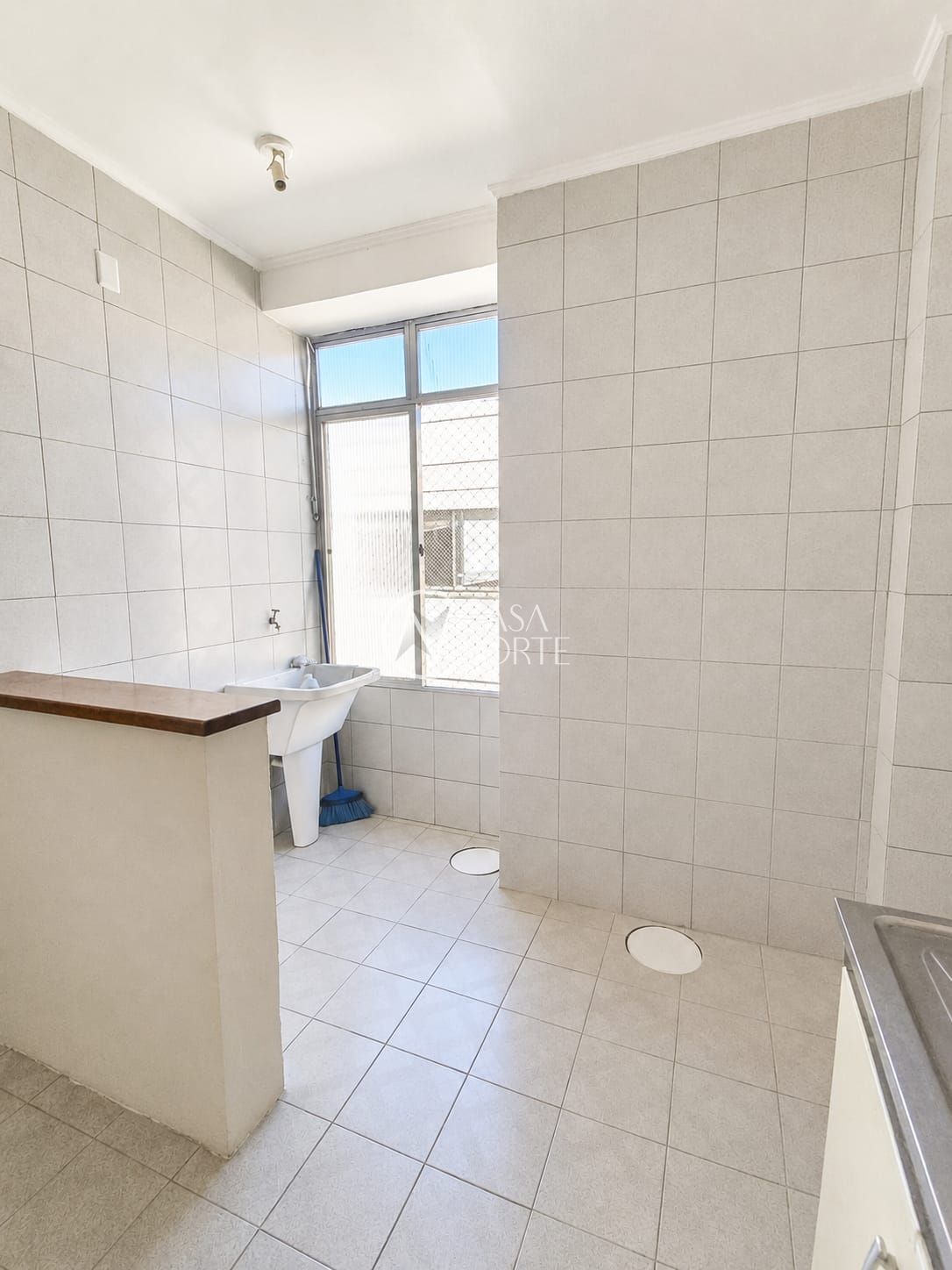 Apartamento à venda com 2 quartos, 58m², Avenida Ipiranga no bairro Azenha em Porto Alegre