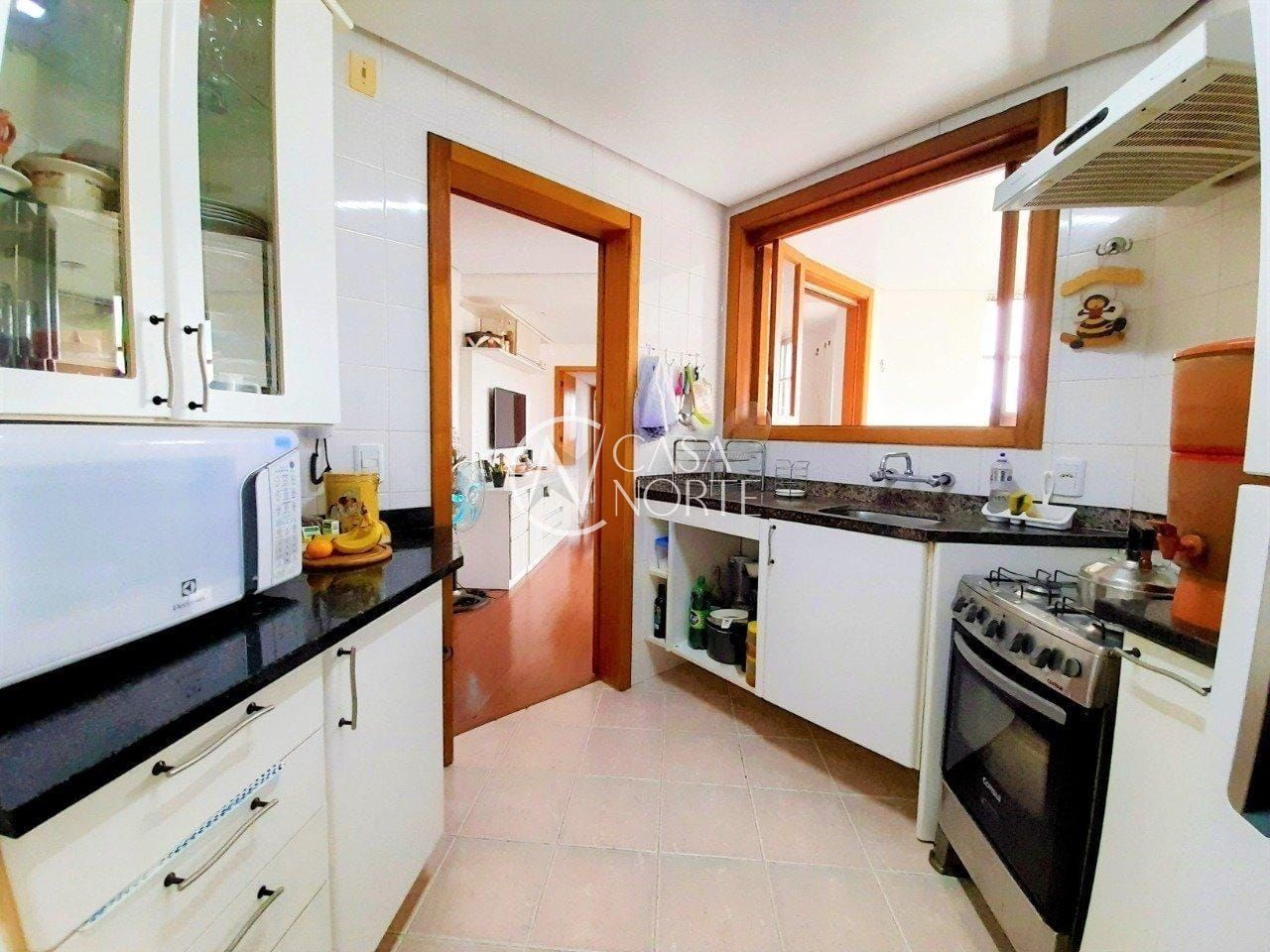 Apartamento à venda com 2 quartos, 58m², 1 vaga, Rua Laurindo no bairro Santana em Porto Alegre