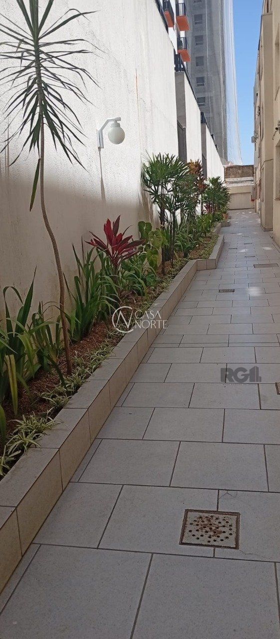 Apartamento à venda com 2 quartos, 61m², Avenida João Pessoa no bairro Santana em Porto Alegre