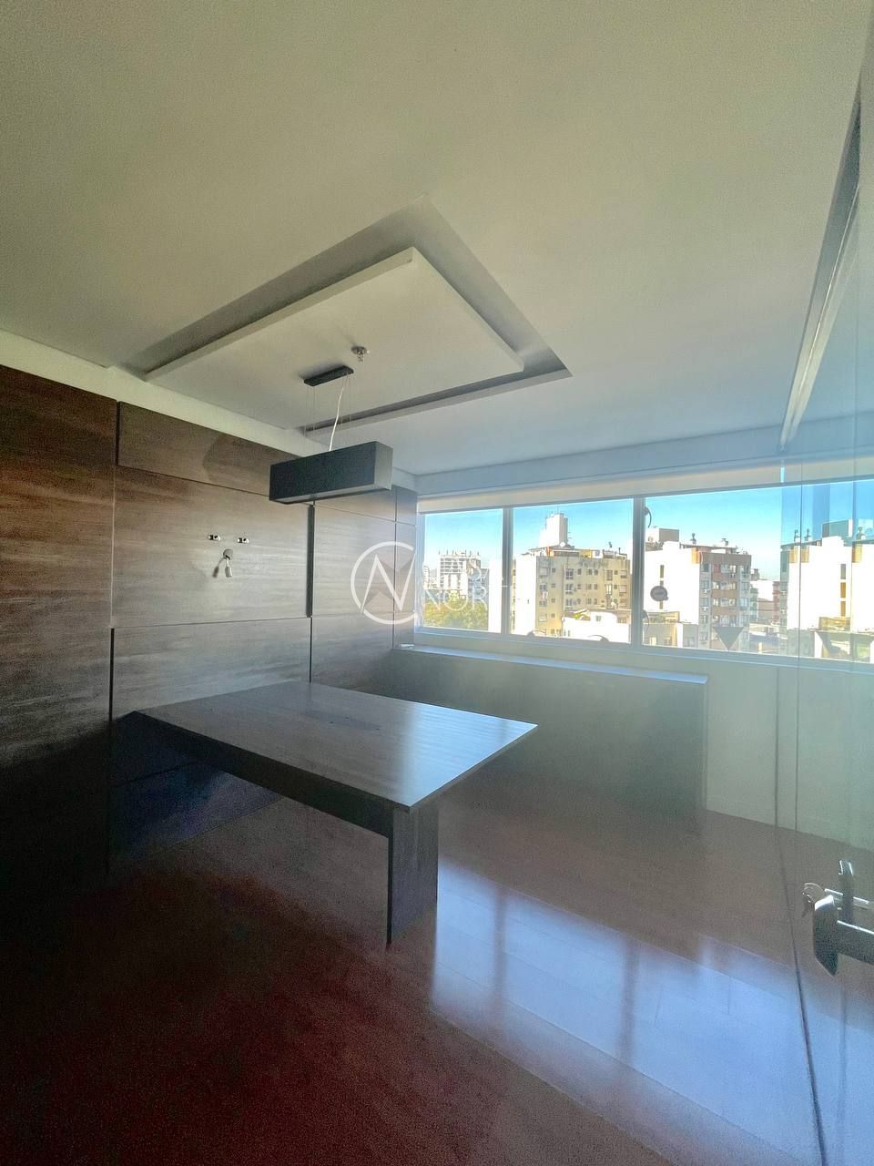 Sala Comercial à venda com 1 quarto, 35m², Loureiro da Silva no bairro Cidade Baixa em Porto Alegre