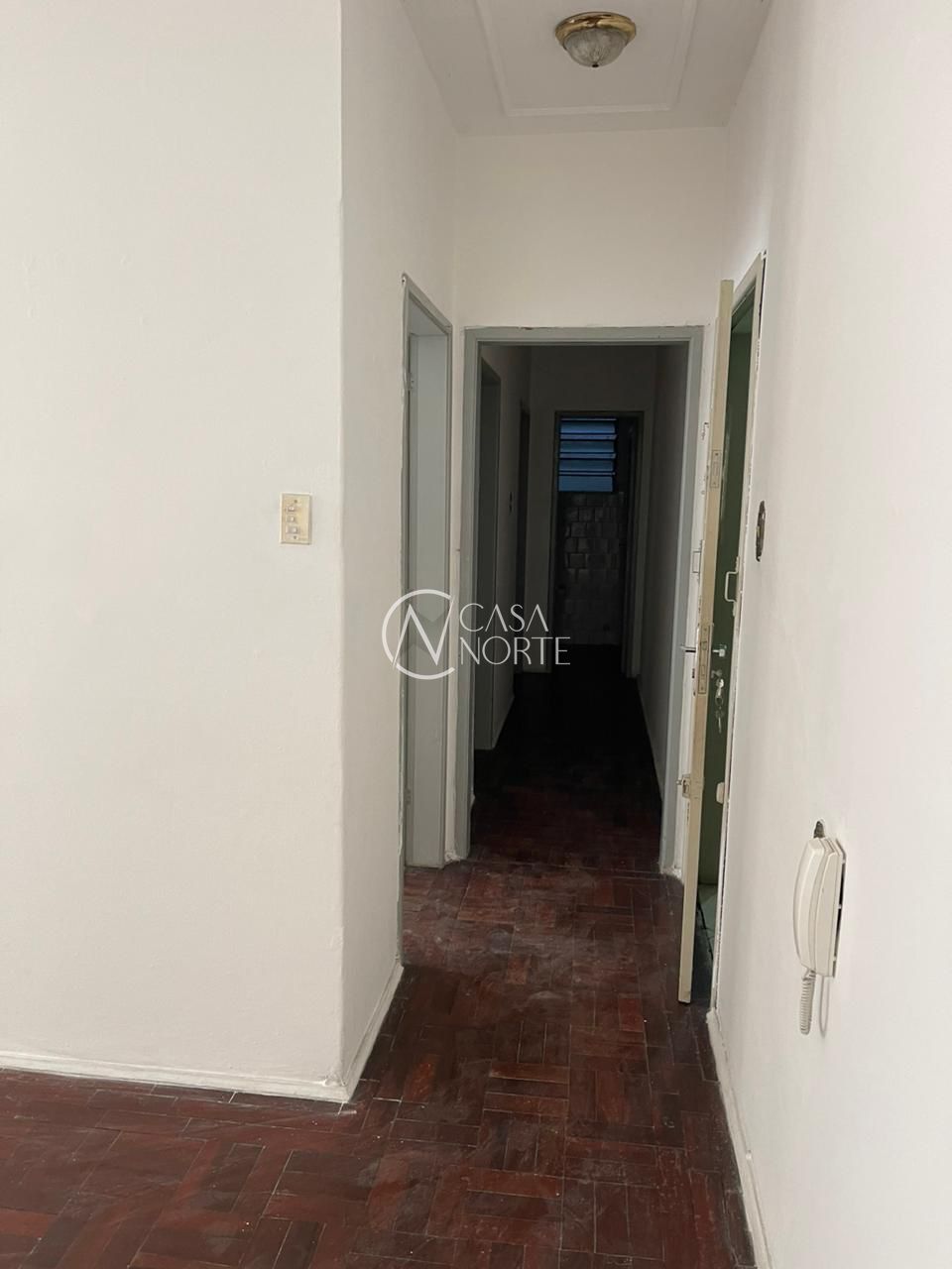 Apartamento à venda com 2 quartos, 60m², Rua General Caldwell no bairro Menino Deus em Porto Alegre