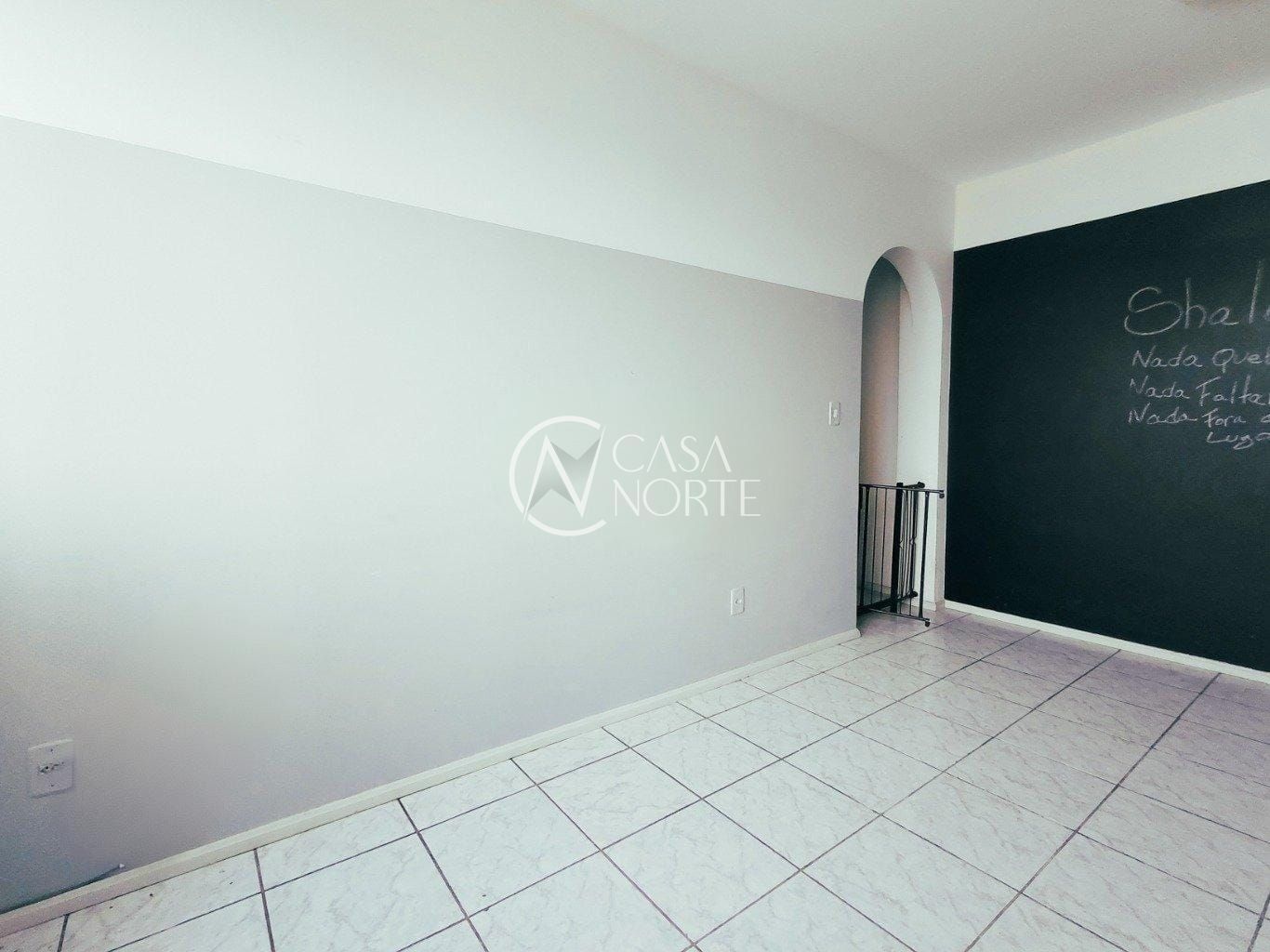 Apartamento à venda com 2 quartos, 62m², 1 vaga, Rua Curupaiti no bairro Cristal em Porto Alegre