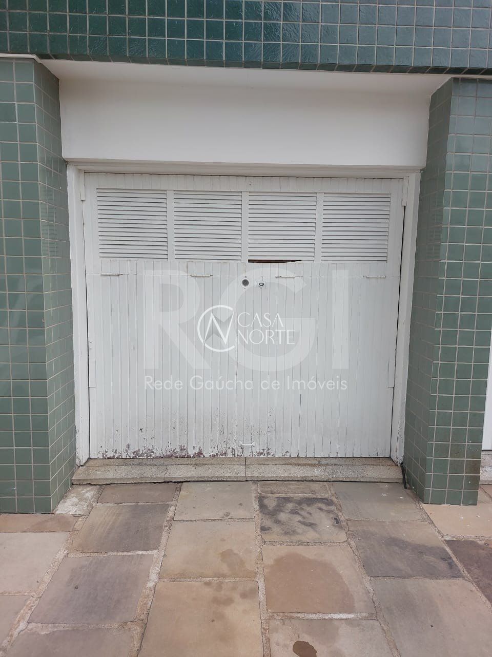 Apartamento à venda com 3 quartos, 96m², 1 vaga, Rua Tiradentes no bairro Independência em Porto Alegre