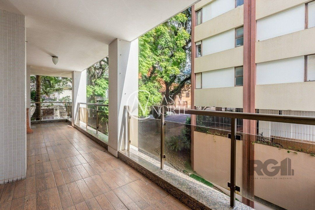 Apartamento à venda com 4 quartos, 209m², 1 suíte, 2 vagas, Rua Tenente-Coronel Fabrício Pilar no bairro Mont Serrat em Porto Alegre