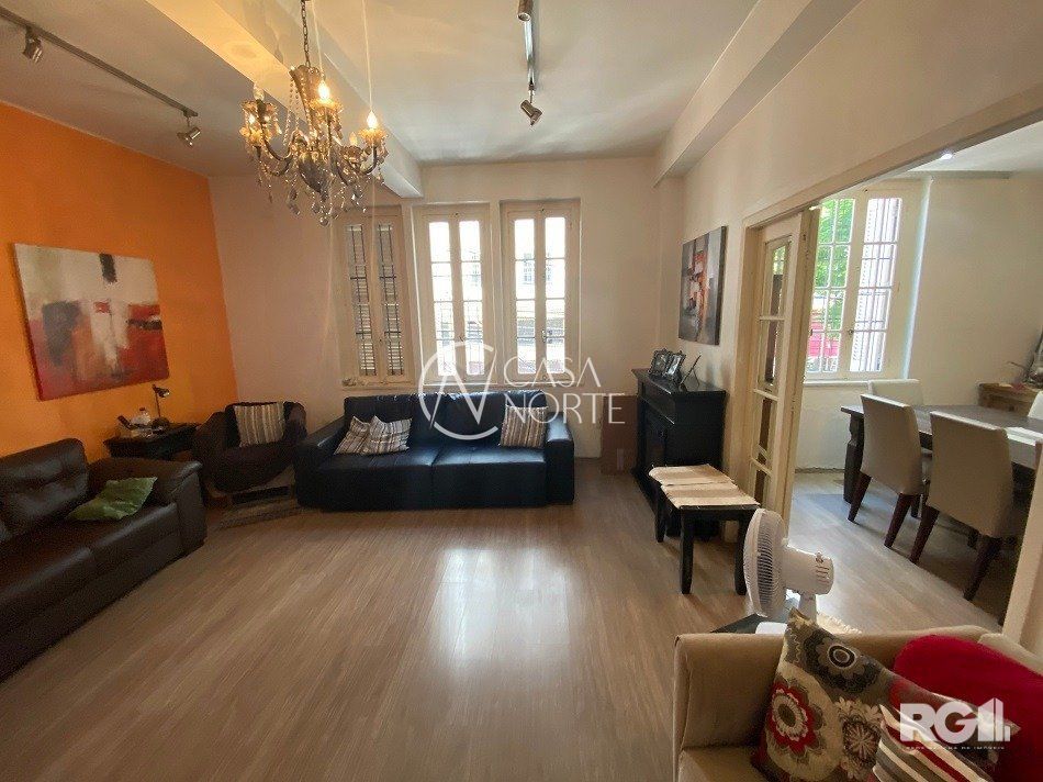 Apartamento à venda com 2 quartos, 111m², Avenida Alberto Bins no bairro Floresta em Porto Alegre