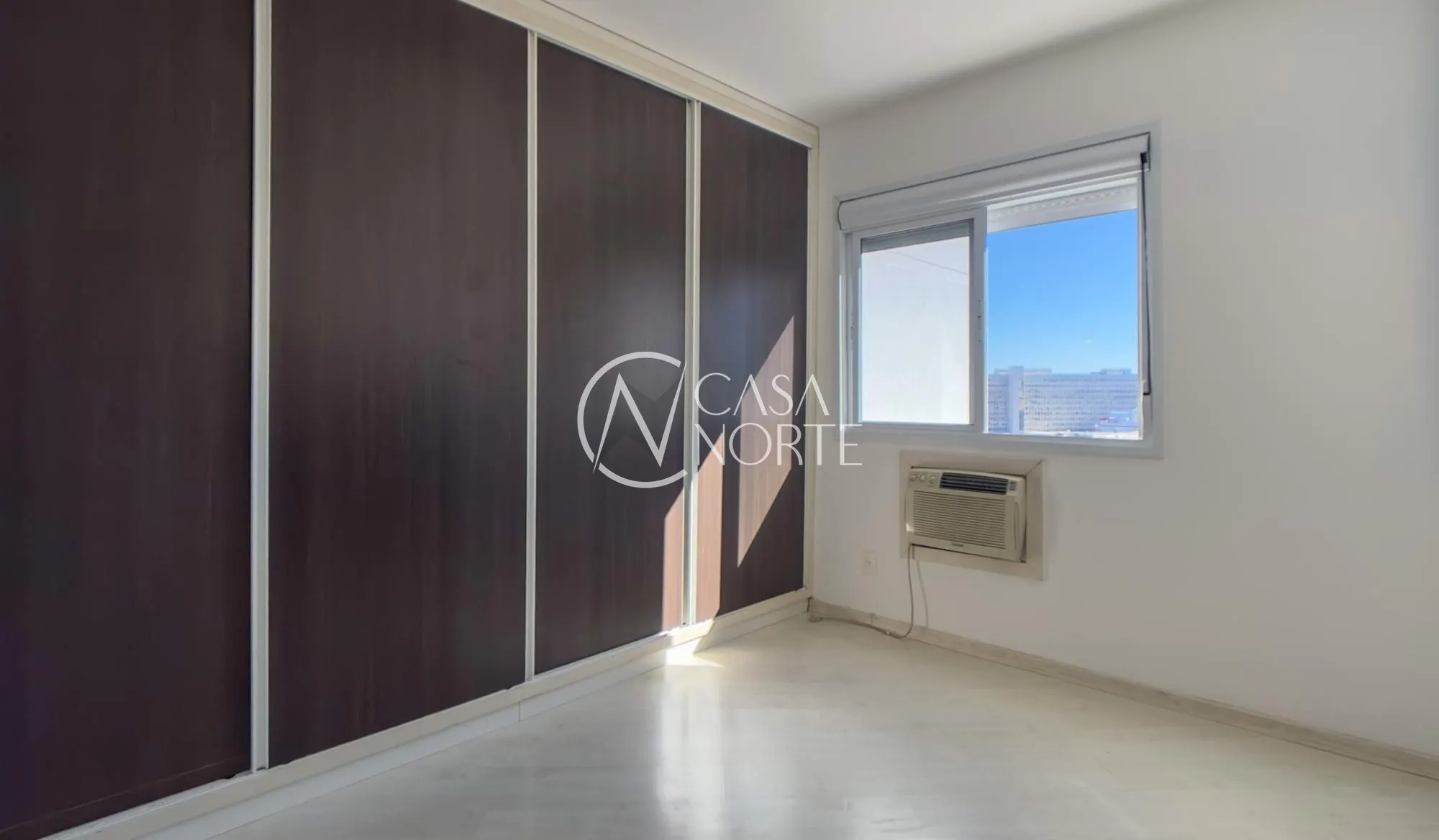Apartamento à venda com 1 quarto, 39m², 1 suíte, 1 vaga, Rua Professor Álvaro Alvim no bairro Rio Branco em Porto Alegre