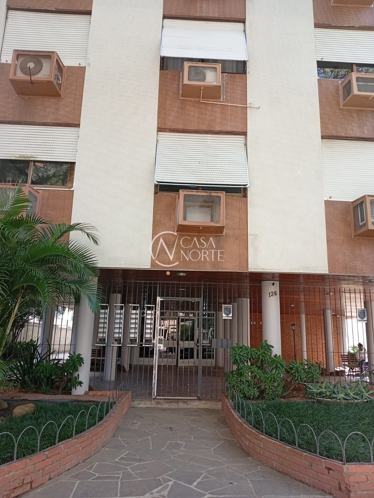 Apartamento à venda com 3 quartos, 105m², 1 suíte, 1 vaga, Rua Olavo Bilac no bairro Azenha em Porto Alegre