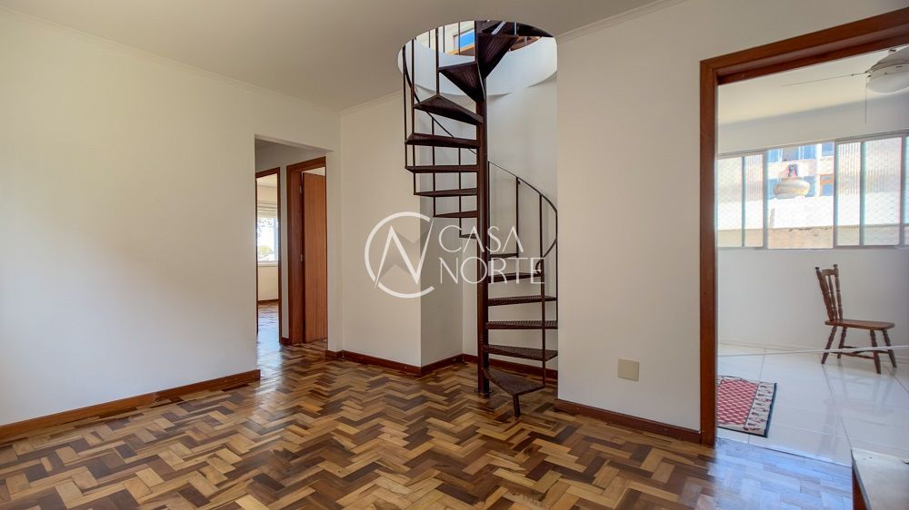 Cobertura à venda com 3 quartos, 142m², 1 suíte, 1 vaga, Rua Ari Barroso no bairro Sarandi em Porto Alegre