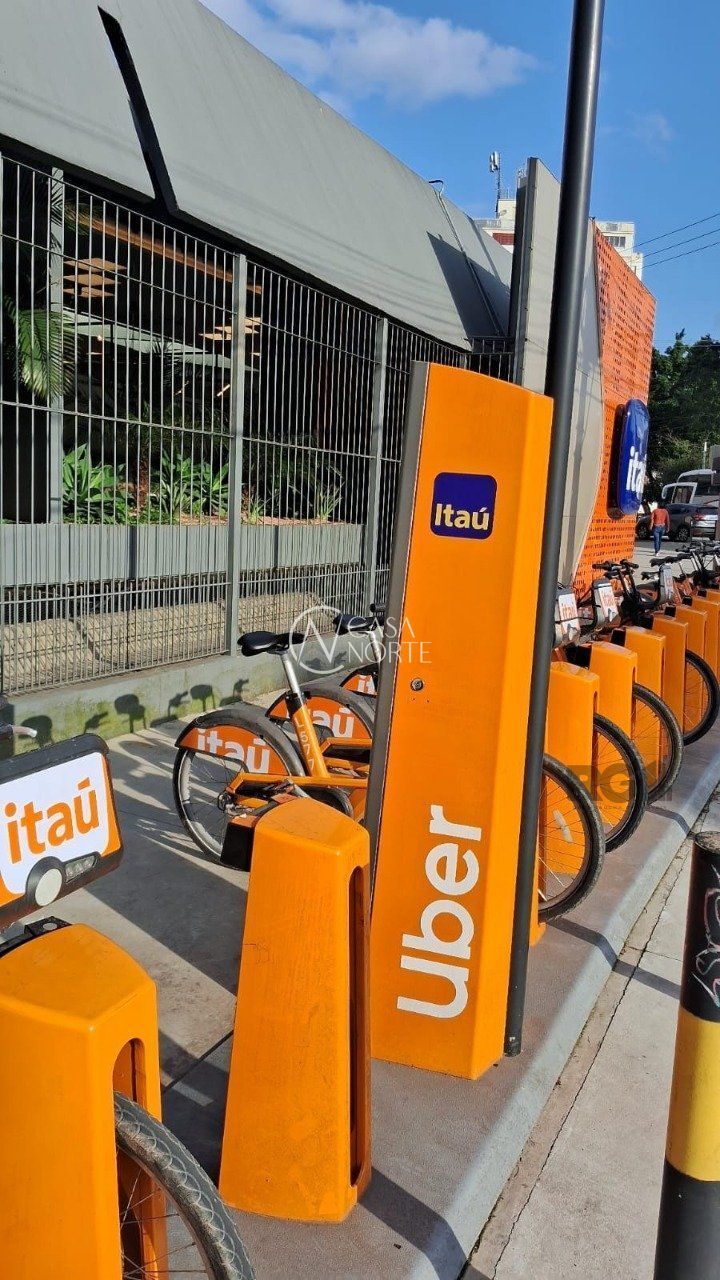 Apartamento à venda com 2 quartos, 57m², 1 suíte, 1 vaga, Avenida da Azenha no bairro Azenha em Porto Alegre