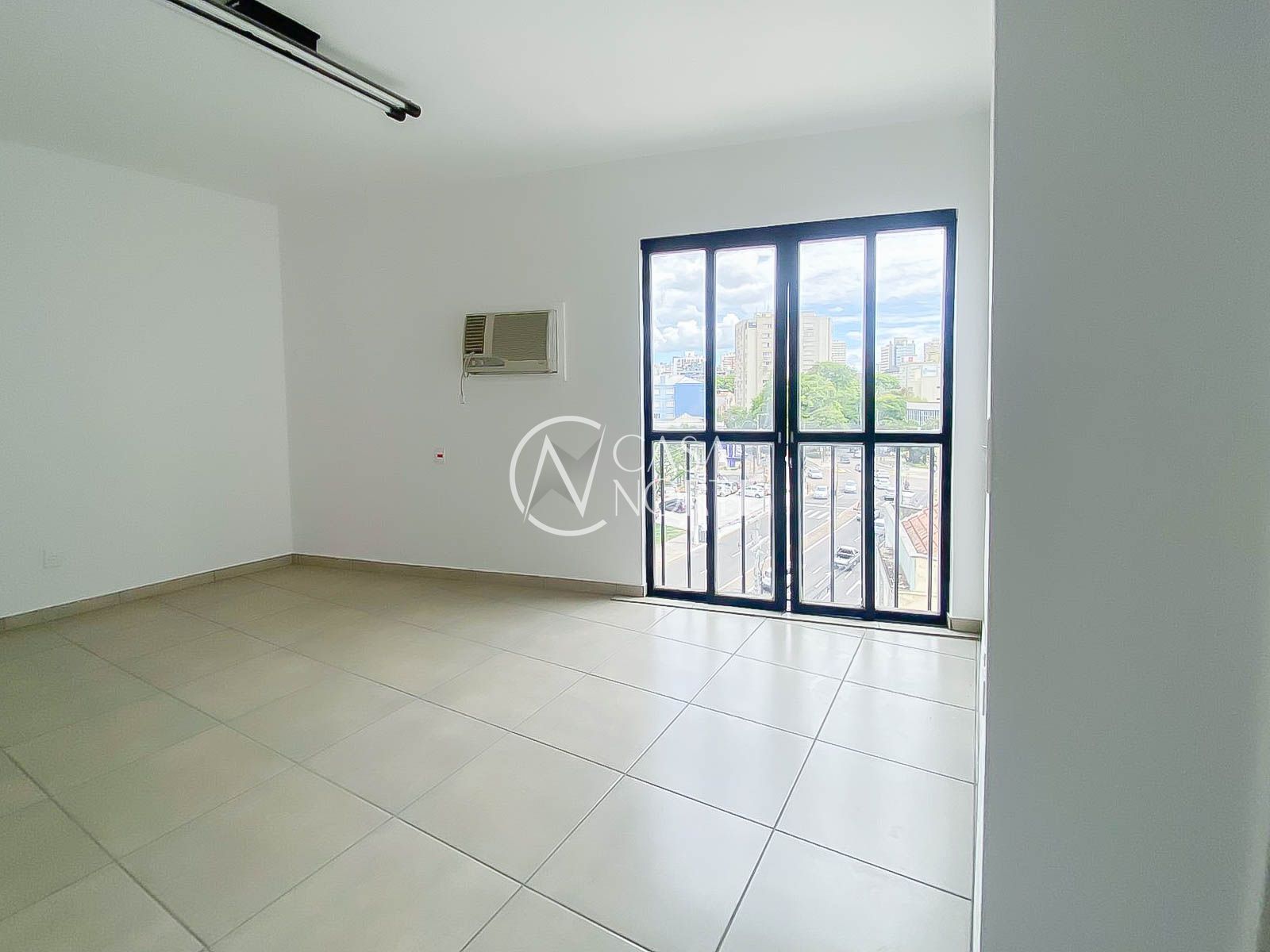 Sala Comercial à venda com 1 quarto, 28m², Avenida Benjamin Constant no bairro São João em Porto Alegre