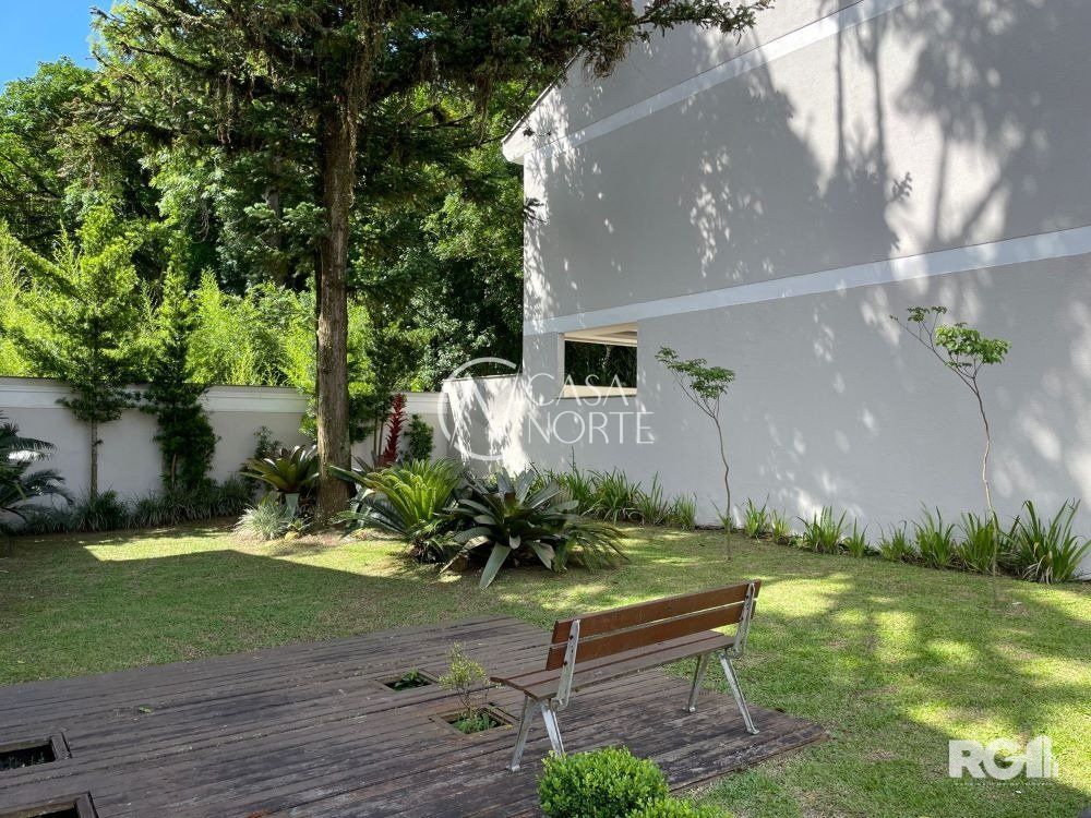 Casa de Condomínio à venda com 3 quartos, 170m², 1 suíte, 3 vagas, Avenida Coronel Marcos no bairro Pedra Redonda em Porto Alegre