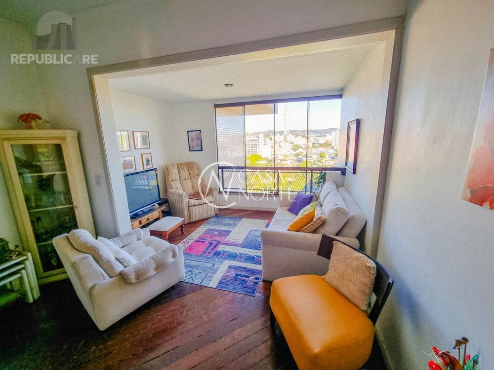 Cobertura à venda com 3 quartos, 199m², 1 suíte, 2 vagas, Rua José Honorato dos Santos no bairro Azenha em Porto Alegre