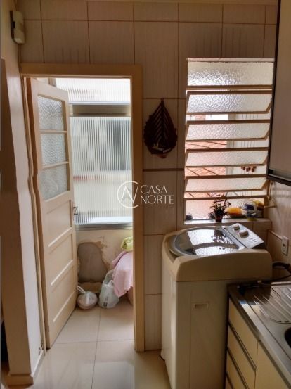 Kitnet à venda , 28m², Rua José do Patrocinio no bairro Cidade Baixa em Porto Alegre