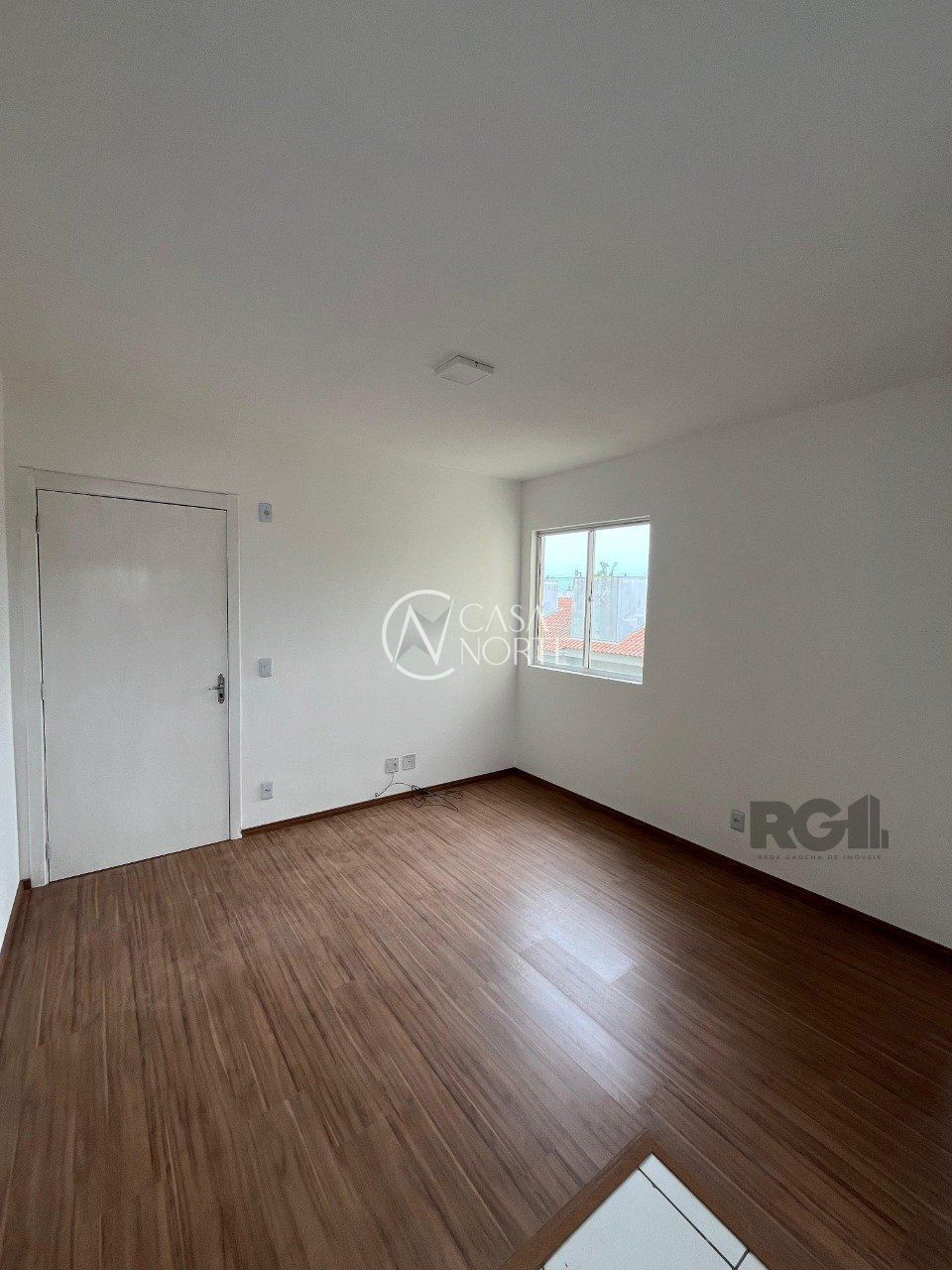 Apartamento à venda com 2 quartos, 54m², 1 vaga, Estrada Barro Vermelho no bairro Restinga em Porto Alegre