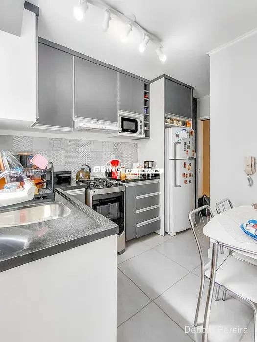 Apartamento à venda com 3 quartos, 139m², 1 vaga, Rua Chile no bairro Jardim Botânico em Porto Alegre