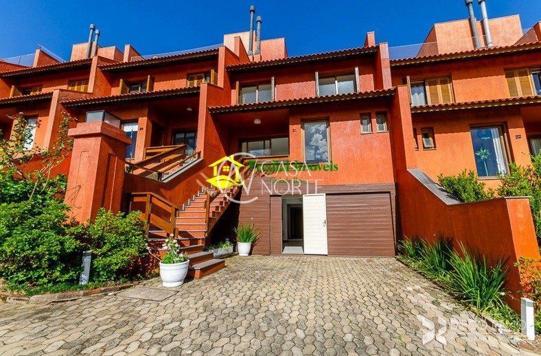 Casa de Condomínio à venda com 3 quartos, 395m², 1 suíte, 3 vagas, Avenida Cai no bairro Cristal em Porto Alegre