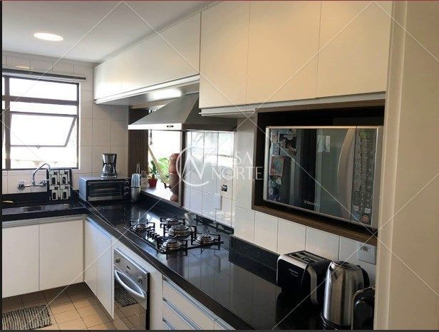 Apartamento à venda com 2 quartos, 98m², 1 vaga, Rua General Lima e Silva no bairro Cidade Baixa em Porto Alegre