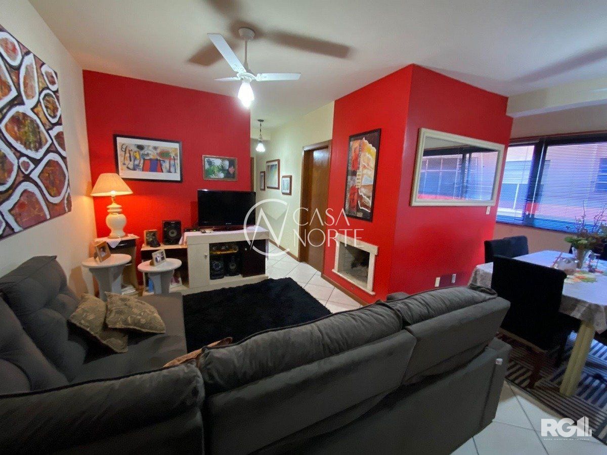 Apartamento à venda com 3 quartos, 94m², 1 suíte, 2 vagas, Rua Alberto Torres no bairro Cidade Baixa em Porto Alegre