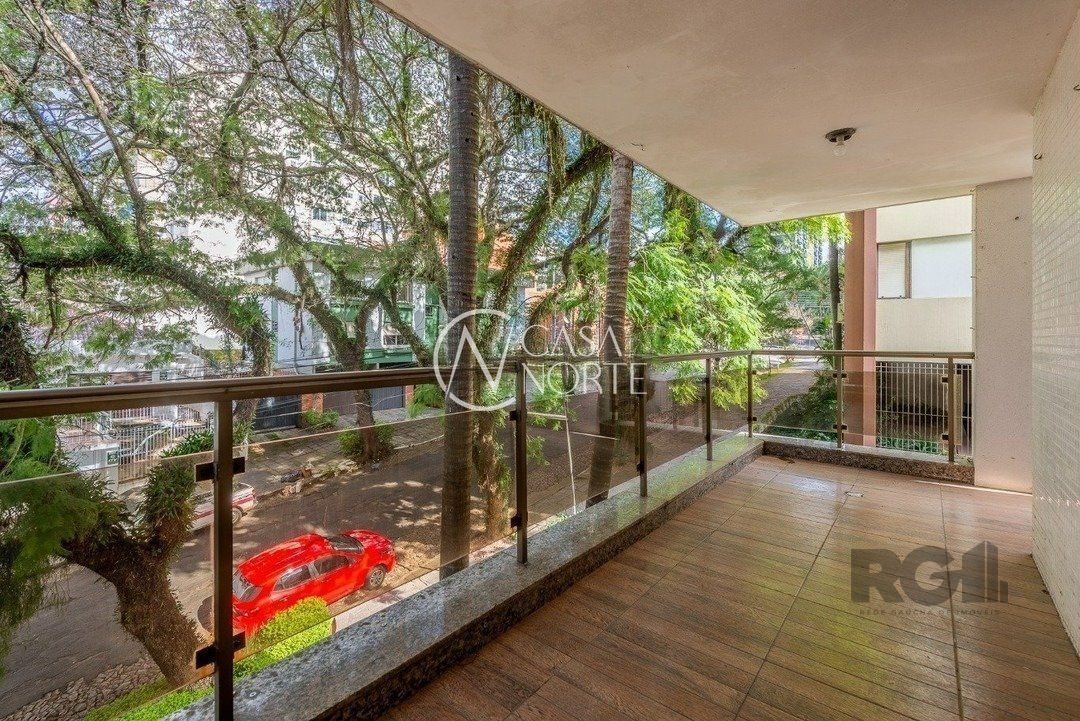 Apartamento à venda com 4 quartos, 209m², 1 suíte, 2 vagas, Rua Tenente-Coronel Fabrício Pilar no bairro Mont Serrat em Porto Alegre