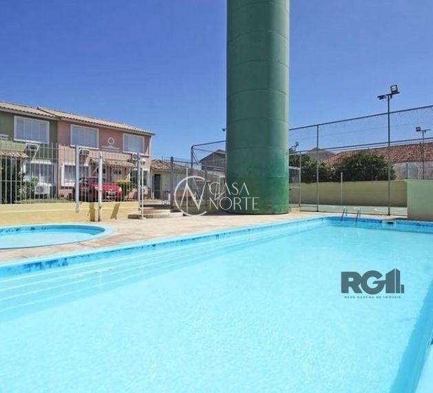 Casa de Condomínio à venda com 3 quartos, 90m², 1 suíte, 1 vaga, Avenida Faria Lobato no bairro Sarandi em Porto Alegre