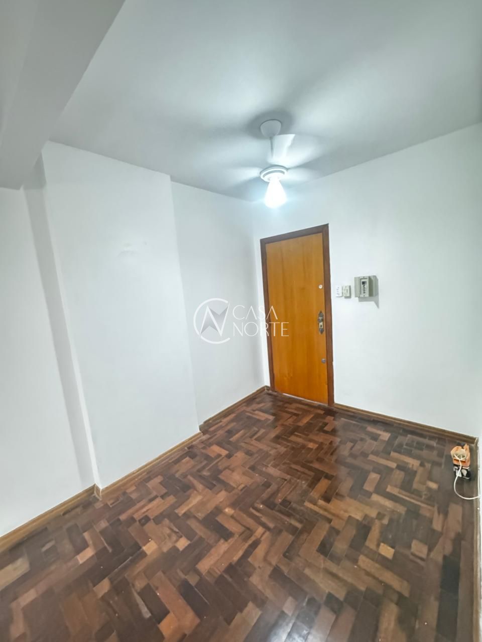 Sala Comercial à venda com 2 quartos, 25m², Rua Uruguai no bairro Centro Histórico em Porto Alegre