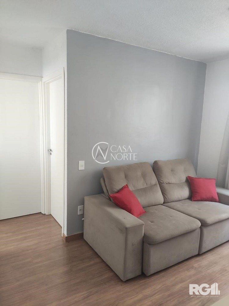 Apartamento à venda com 2 quartos, 40m², 1 vaga, Rua Irmã Teresilda Steffen no bairro Mário Quintana em Porto Alegre