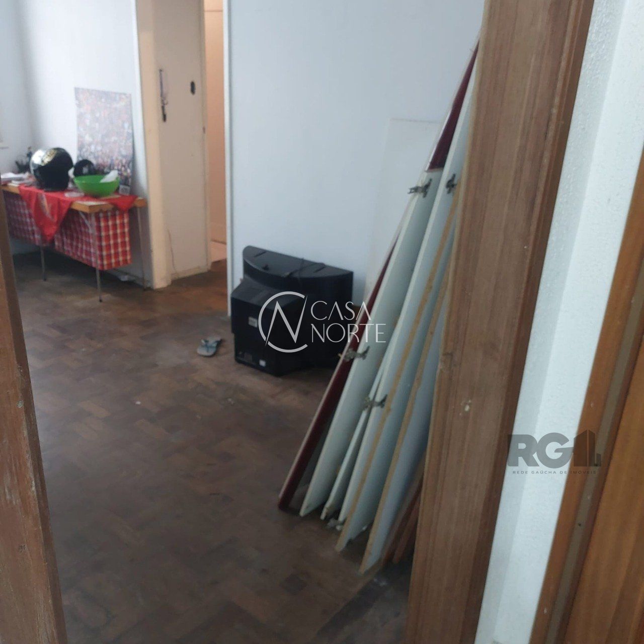 Apartamento à venda com 2 quartos, 65m², Rua Vicente da Fontoura no bairro Rio Branco em Porto Alegre