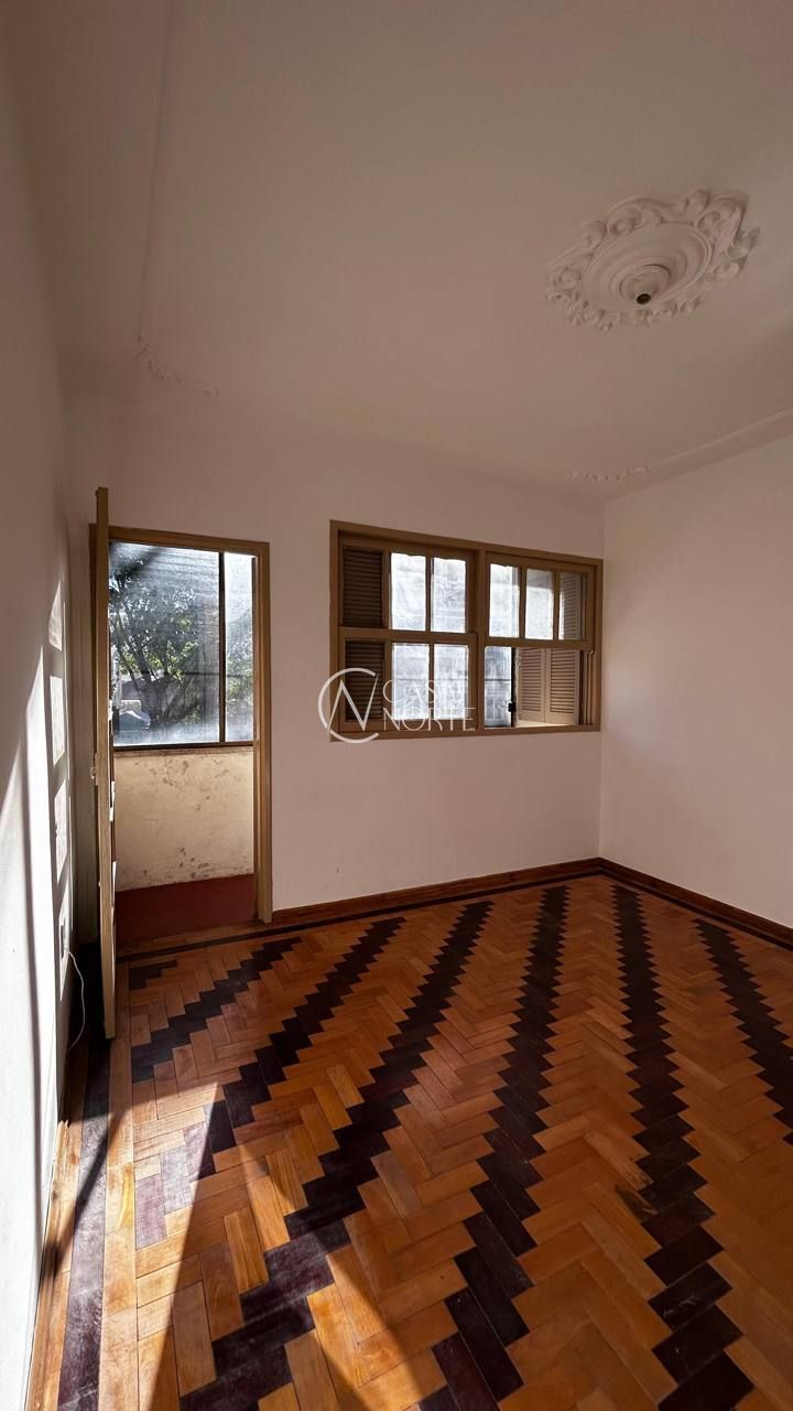 Apartamento à venda com 2 quartos, 69m², Rua Sarmento Leite no bairro Centro Histórico em Porto Alegre