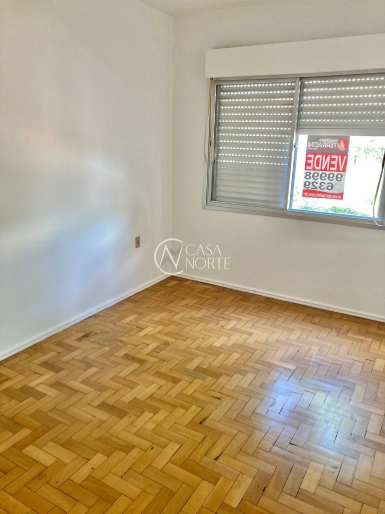 Apartamento à venda com 2 quartos, 57m², Avenida Assis Brasil no bairro Passo da Areia em Porto Alegre