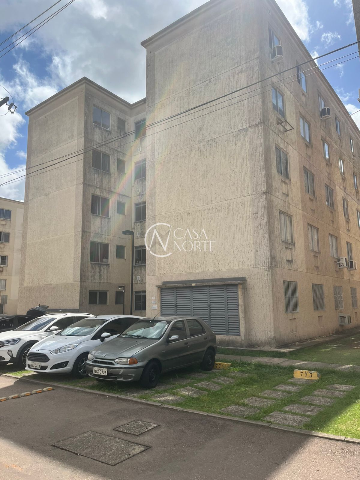 Apartamento à venda com 2 quartos, 40m², 1 vaga, Avenida Francisco Silveira Bitencourt no bairro Sarandi em Porto Alegre