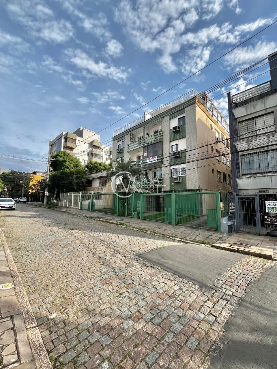 Apartamento à venda com 2 quartos, 68m², 1 vaga, Rua Luiz Cosme no bairro Passo da Areia em Porto Alegre