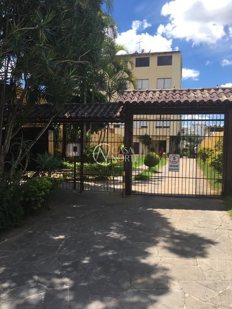 Kitnet à venda com 1 quarto, 27m², 1 vaga, Avenida do Forte no bairro Vila Ipiranga em Porto Alegre