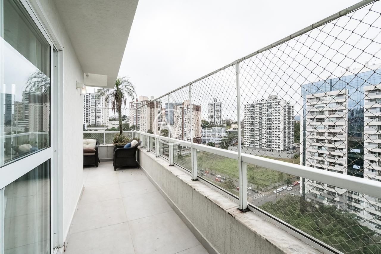 Cobertura à venda com 3 quartos, 165m², 1 suíte, 3 vagas, Rua Mário Antunes da Cunha no bairro Petrópolis em Porto Alegre