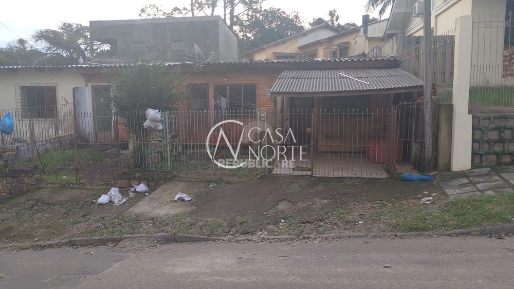 Casa à venda com 1 quarto, 121m², Avenida Vereador Roberto Landell de Moura no bairro Campo Novo em Porto Alegre