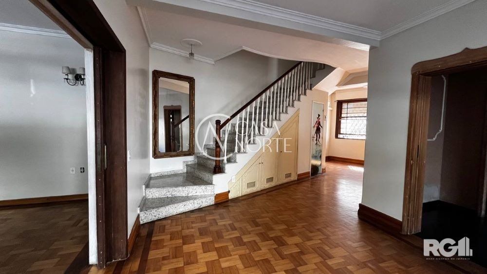 Casa à venda com 4 quartos, 274m², 2 suítes, 1 vaga, Travessa Comendador Batista no bairro Cidade Baixa em Porto Alegre