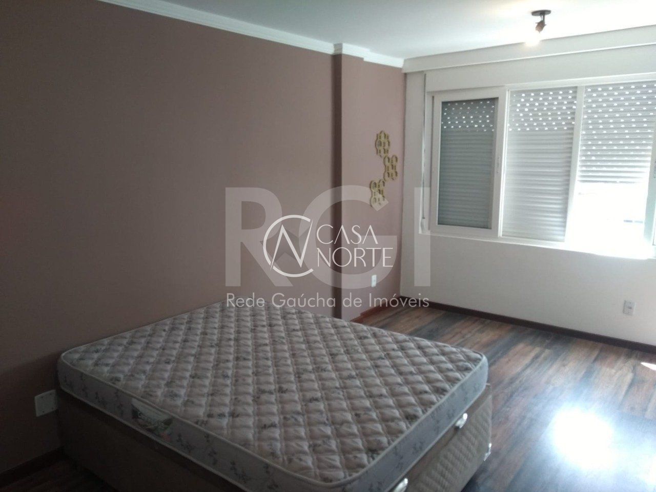 Kitnet à venda , 30m², Rua da Republica no bairro Cidade Baixa em Porto Alegre