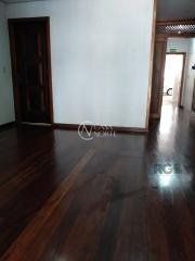 Cobertura à venda com 3 quartos, 214m², 1 suíte, 1 vaga, Avenida Itaqui no bairro Petrópolis em Porto Alegre