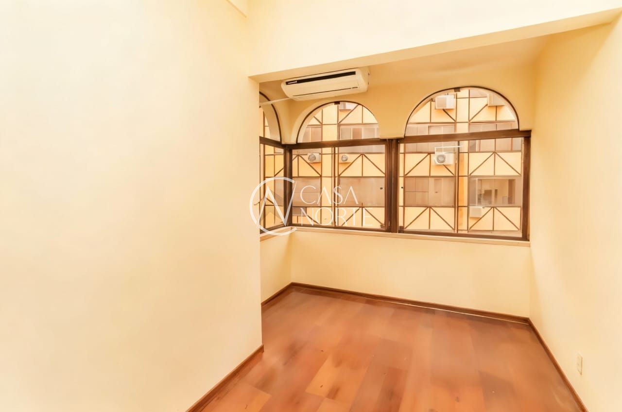 Apartamento à venda com 3 quartos, 56m², Rua Sarmento Leite no bairro Cidade Baixa em Porto Alegre