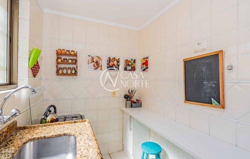 Apartamento à venda com 3 quartos, 80m², 1 suíte, 1 vaga, Laurindo no bairro Santana em Porto Alegre