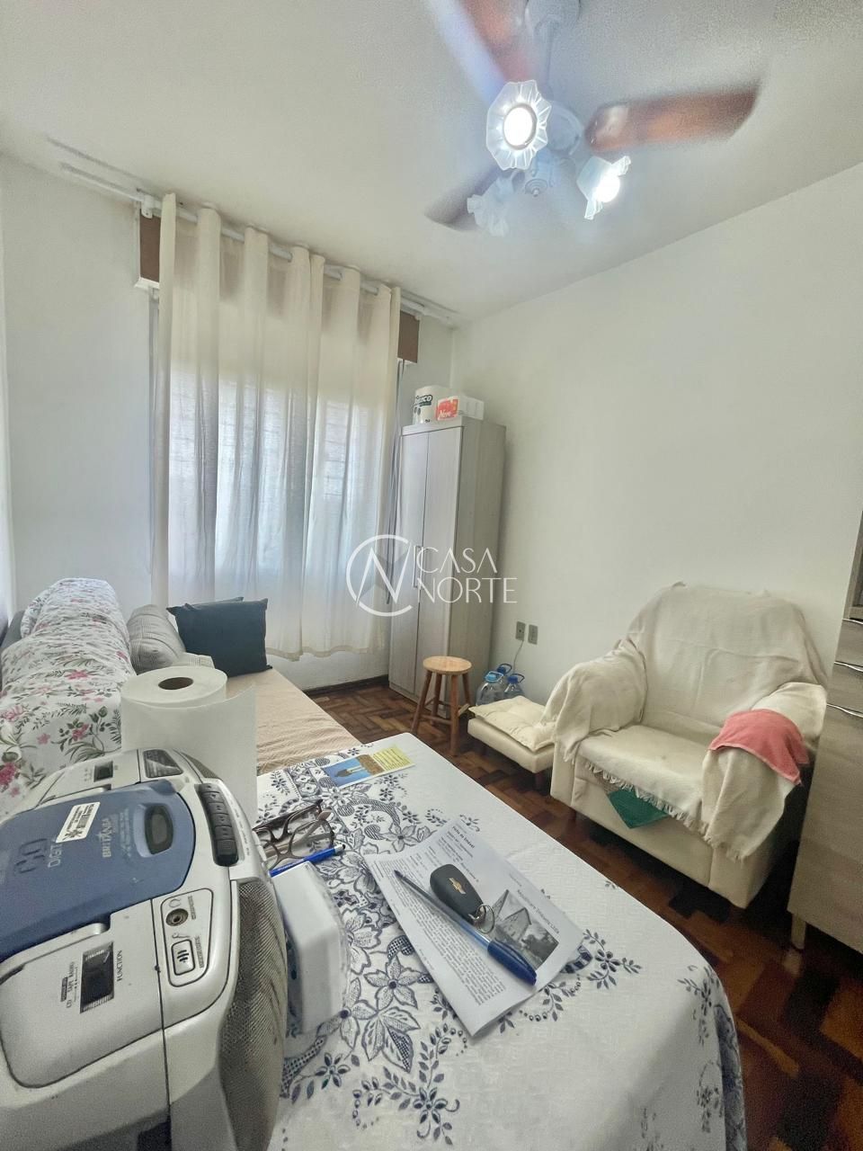 Apartamento à venda com 1 quarto, 35m², 1 suíte, 1 vaga, Avenida Taquary no bairro Cristal em Porto Alegre